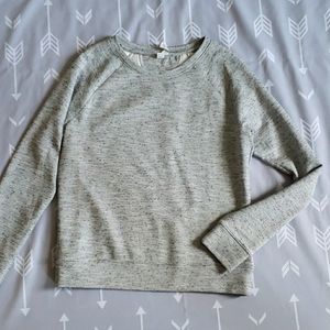 Under armor sweatshirt